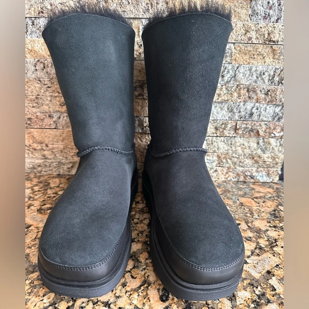 NEW FITFLOP women's gen-ff mini double-faced shearling boots in all black
